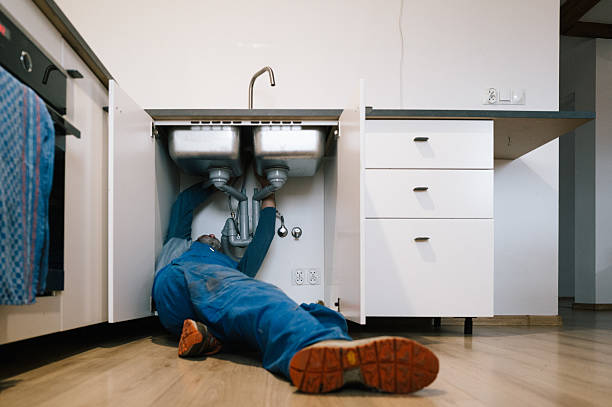 Professional Drain Cleaning technician working in Glenmont, OH